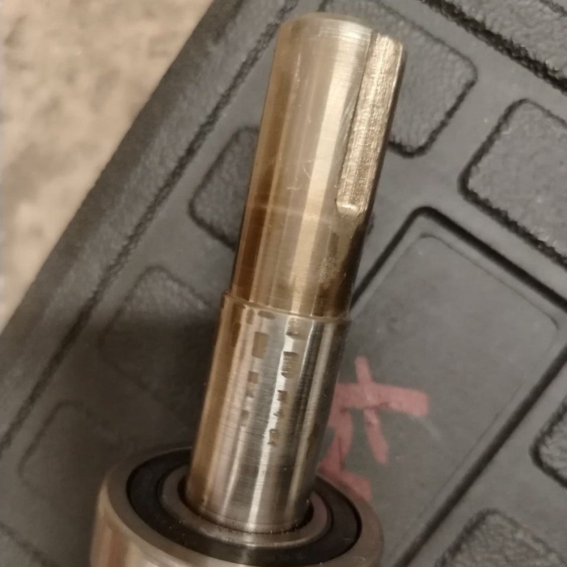 Шлифованный вал спирали тестомеса